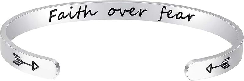 Fesciory Inspirational Bracelets for Women,Stainless Steel Engraved Personalized Positive Mantra Quote Keep Going Cuff Bangle College Graduation Christmas Gifts for Her