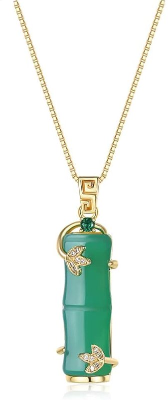 Jacruces Jade Necklace for Women Jade Jewelry for Women Jade Crystal Necklace 18K Gold Plated Jade Pendants for Women