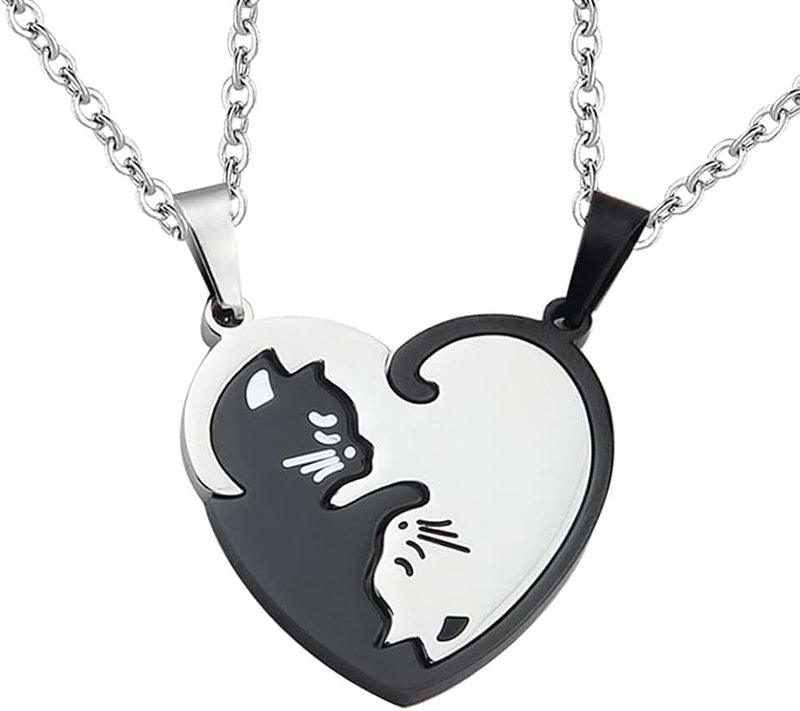 YALLNASL Cat Matching Necklaces Heart Pendant Necklace for Women Men Relationship Friendship Gifts Necklaces for 2 Cat Necklace for Couples Best Friends BFF Birthday Christmas Presents