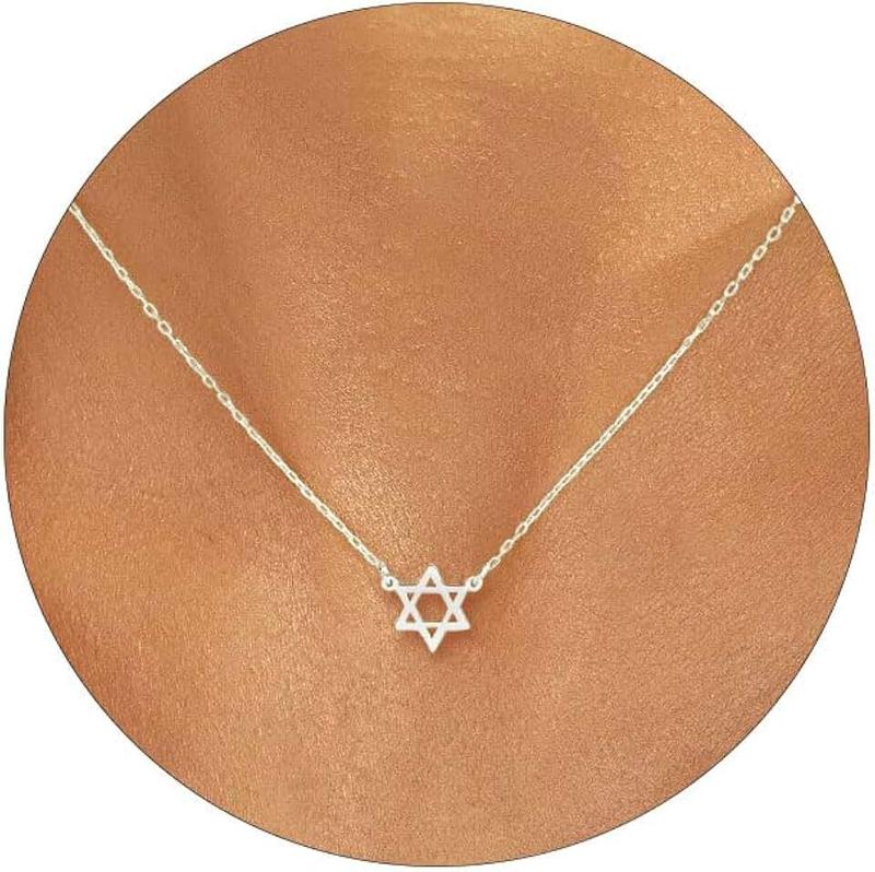 HANLI Dainty Necklace for Women 14K Gold Plated Flower Necklace Simple Moon and Star Necklace Double Circle Pendant Necklace Everyday Trendy Jewelry Gift for Girls