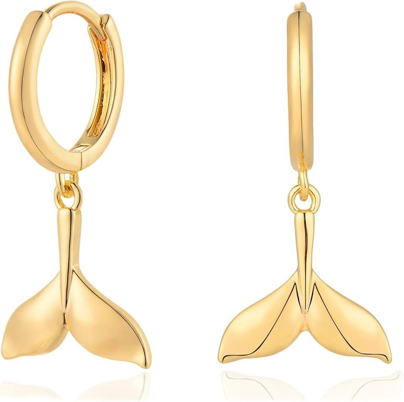 VACRONA Gold Heart Hoop Earrings Huggie Earrings for Women 14k Gold Plated Small Hoops Earrings