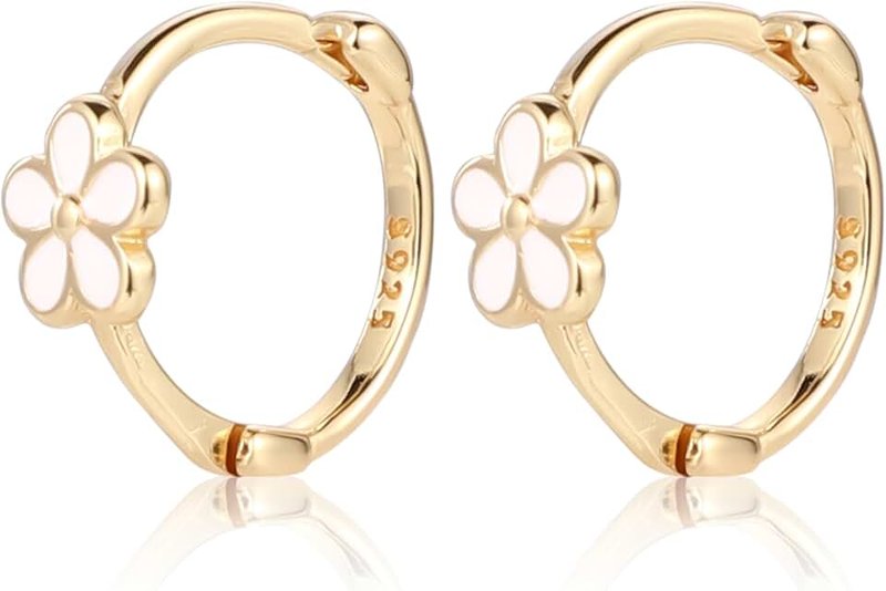 XIHIRCD Daisy Hoop Earrings, Flower Hoop Earrings Stylish Round Huggie Small Floral Daisy Jewelry for Women Pierced Cartilage Gifts