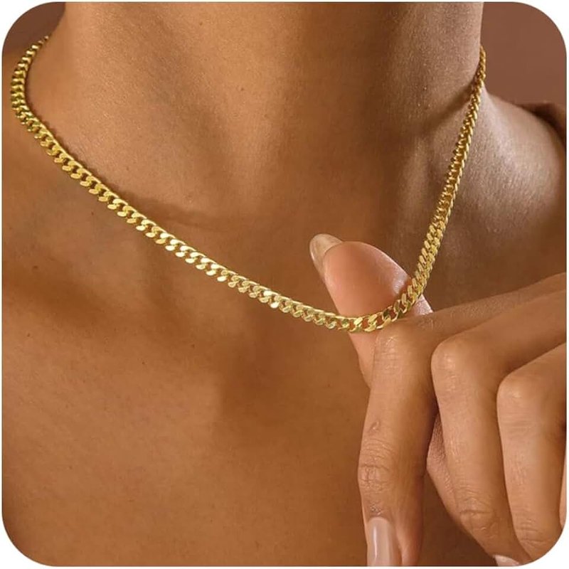 the City Gold Cuban Chain Necklace for Women,14K Gold Plated Dainty Chunky Necklace Adjustable Cuban Link Chain Choker Necklace for Women Trendy Fashion Jewelry Best Gifts for Birthday Christmas Thanksgiving