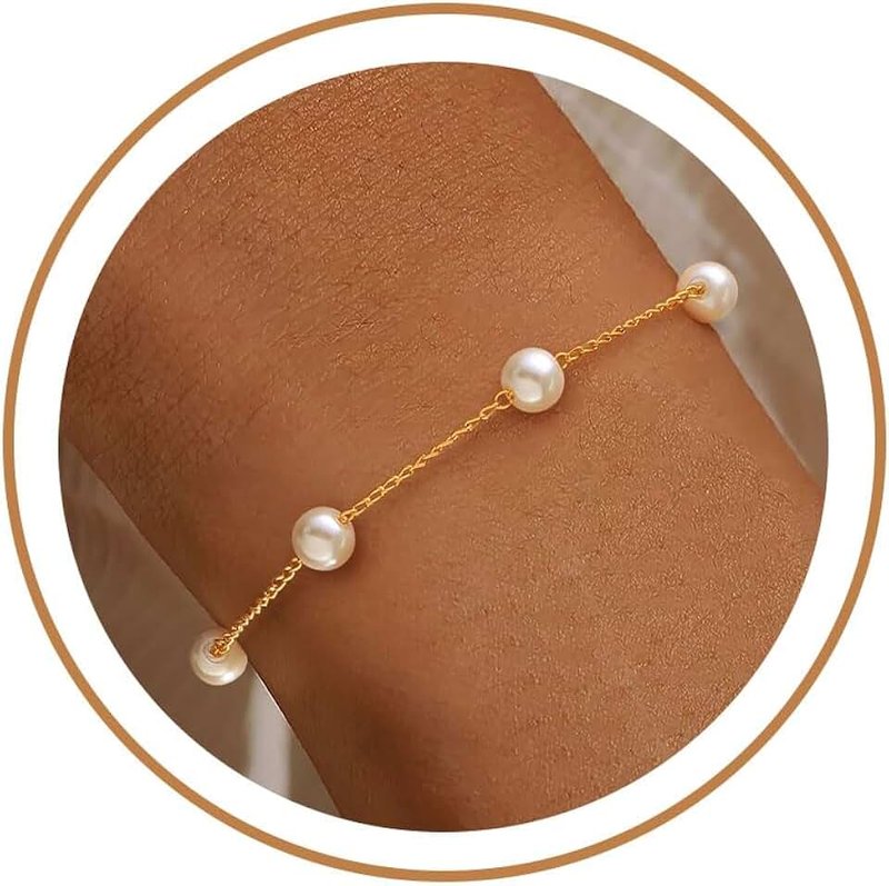 KAERUN Pearl Gold Bracelets for Women Trendy 14K Gold Plated Dainty Pearl Beaded Bracelet for Women Adjustable Chain Pearl Bracelets Non Tarnish Bridesmaid Proposal Birthday Gifts for Women Jewelry