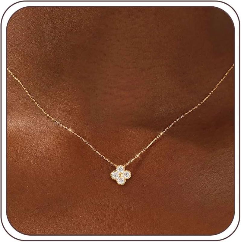 ZOERAY Birthstone Necklace for Women Non Tarnish 14K Gold Plated Four Leaf Clover Necklace Dainty Gold Choker Necklaces for Women Trendy CZ Emerald Pendant Necklace Jewelry Birthday Gifts for Women