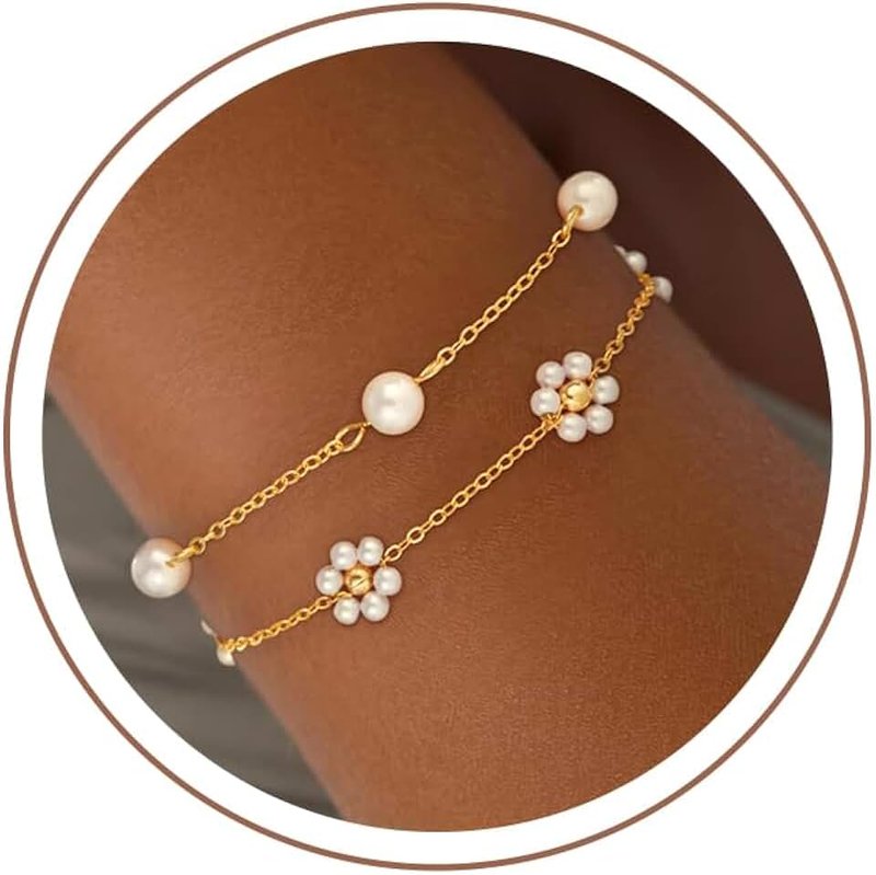 Fezodo Christmas Gifts for Women Pearl Bracelet, Dainty 18K Gold Plated Pearl Heart Daisy Circle Beaded Bracelet Stack Beach Summer Jewelry Bracelets Cute Wedding Bridesmaid Bridal Jewelry Gifts