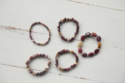 Your Guide to Making Beaded Bracelets Using Elastic Cord