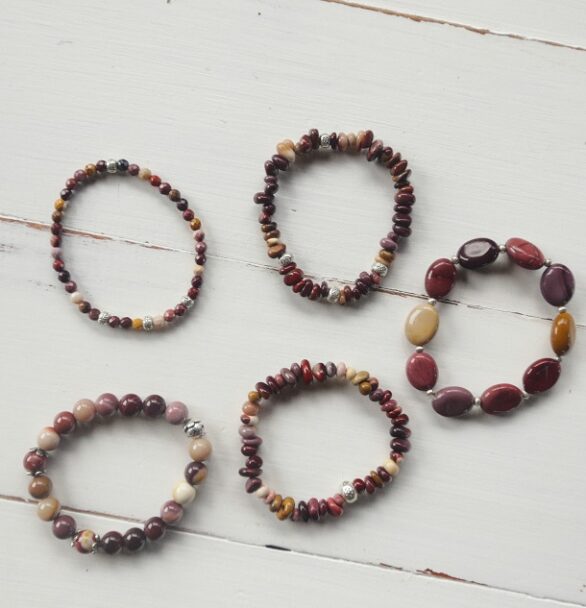 Your Guide to Making Beaded Bracelets Using Elastic Cord